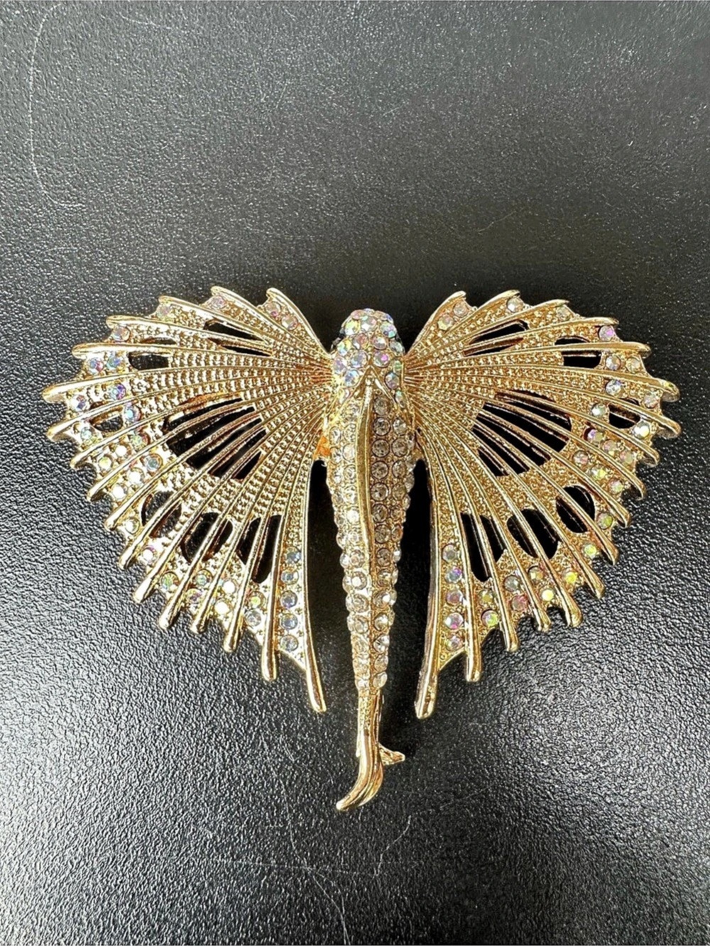 sparkling and iridescent rhinestones Flying fish Brooch